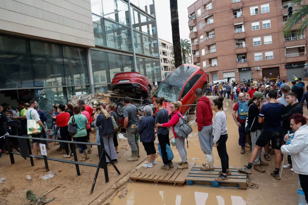 Aumentan a 205 los muertos en España