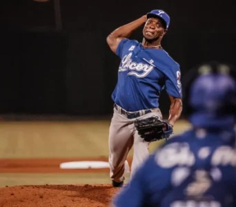 Tigres aplican a Gigantes su cuarta derrota corrida