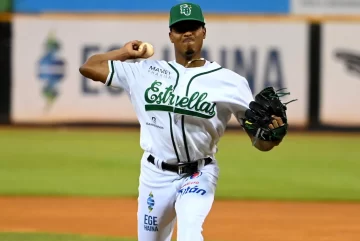 Estrellas derrotan a los Toros