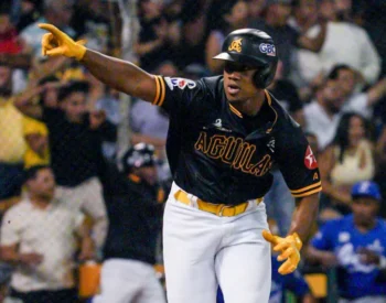 Águilas se quedan solas en el cuarto al vencer 5-4 al Licey
