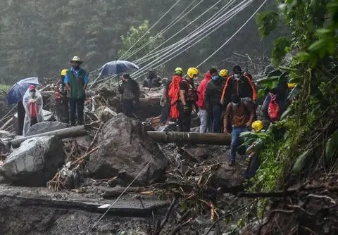 Al menos 5 muertos y más de 1.500 afectados por las fuertes lluvias en Panamá