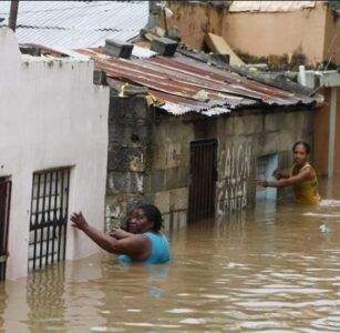 Alerta de aguaceros genera preocupación en RD