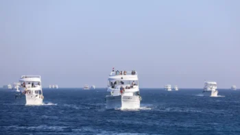 Al menos 17 desaparecidos tras el naufragio de un barco turístico en el mar Rojo