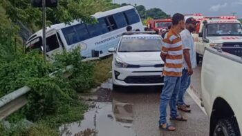Varios estudiantes universitarios resultan heridos tras accidente en Puerto Plata