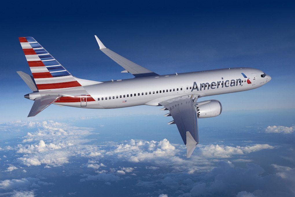 American Airlines suspende todos sus vuelos en EEUU