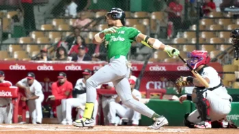 Las Estrellas blanquean a los Leones y se adueñan del primer lugar