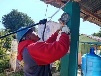 Edesur regulariza a cientos de clientes en cinco provincias