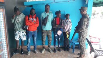 El Ejército detiene más de un centenar de haitianos indocumentados