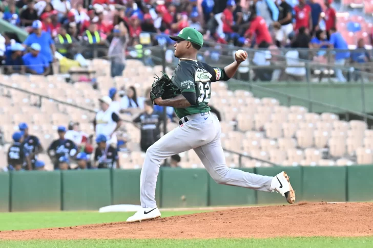 Las Estrellas ponen su número mágico en uno tras vencer al Licey