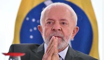 Lula sale de cuidados intensivos tras cirugía