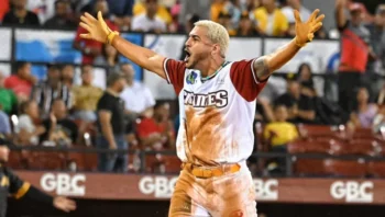 Los Gigantes se colocan a dos juegos de la cuarta posición