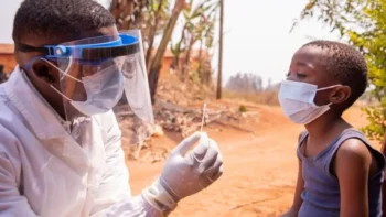 OMS envía expertos al Congo a investigar misteriosa enfermedad