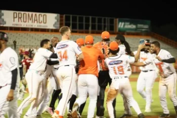 Los Toros vencen a los Gigantes