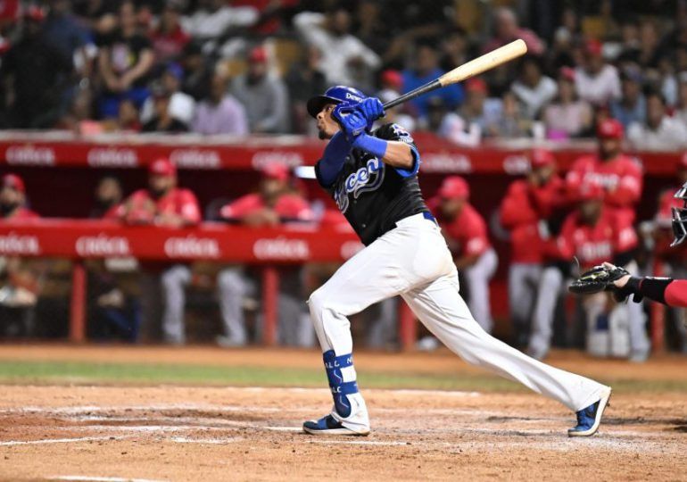 En13 entradas Licey deja en el terreno al Escogido en inicio de la final