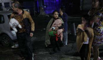 Un sismo de magnitud 6,2 sacudió la costa de Michoacán en México