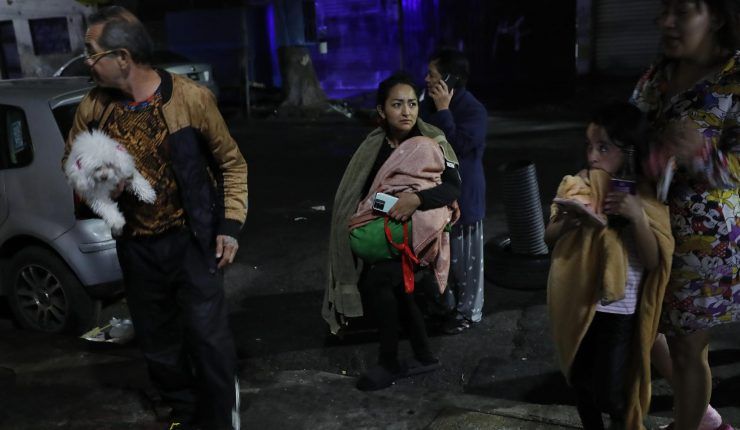 Un sismo de magnitud 6,2 sacudió la costa de Michoacán en México