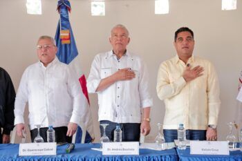 Ministros Kelvin Cruz y Andres Bautista crean alianza