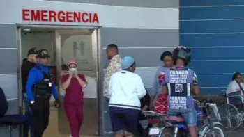 Abarrotadas emergencias de hospitales del Gran Santo Domingo