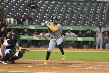 Águilas se despiden del round robin con triunfo sobre las Estrellas