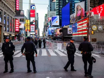 Diez heridos tras tiroteo fuera de un club nocturno en Nueva York