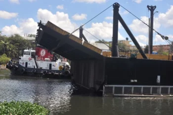 Cerrarán este lunes el puente Flotante por dos horas