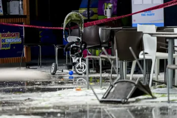 Suben a ocho los muertos tras el desplome del techo de un centro comercial en Perú