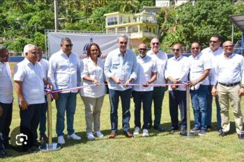 Presidente Luis Abinader y Wellington Arnaud dejan inaugurado acueducto Miches