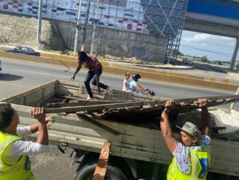 Alcaldía del DN recupera espacios públicos en el km 9 de la autopista Duarte