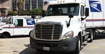 EE. UU. restablece la entrega de paquetes entrantes desde China y Hong Kong