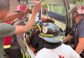 Hombre sufre caída en la Basílica de Higüey