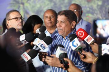 RD lista para exportar uvas de mesa*