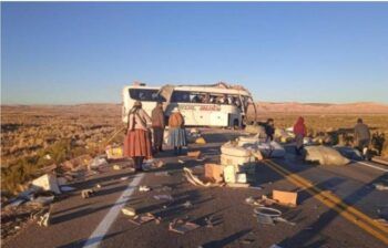 Al menos 37 muertos en Bolivia tras accidente de tránsito