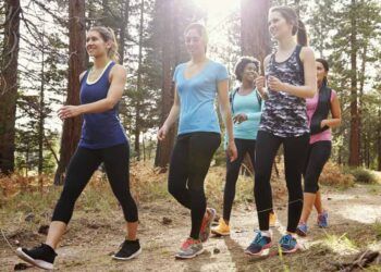 Caminar a diario mejora la salud