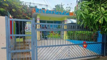 Muere niña de seis años tras caerle pared encima en guardería de Santiago