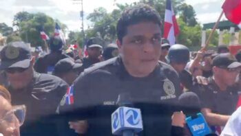 Antigua Orden Dominicana se retira del Parque Independencia