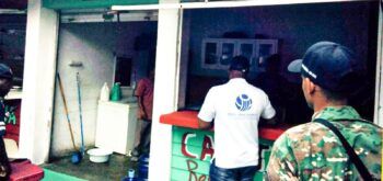 Pro Consumidor clausura comercios en playa Boca Chica