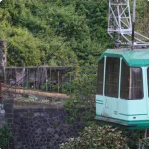Cuatro muertos y tras caer cabina de teleférico en Nápoles