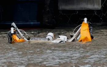 Mueren 5 miembros de una familia tras estrellarse helicóptero en el río Hudson de Nueva York