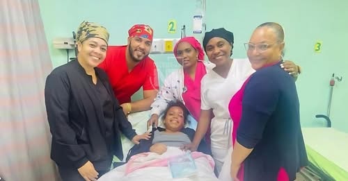 Se recupera niña que cayó en alcantarilla en SC
