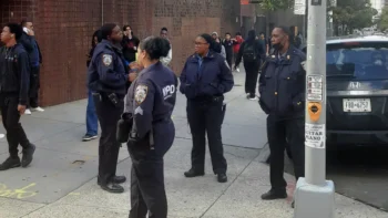 Arrestan alumno con arma en escuela de Nueva York