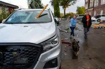 Al menos ocho heridos tras tornado en Chile