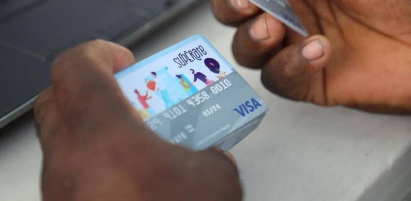 A partir de hoy madres podrán retirar el bono de 1,500 pesos