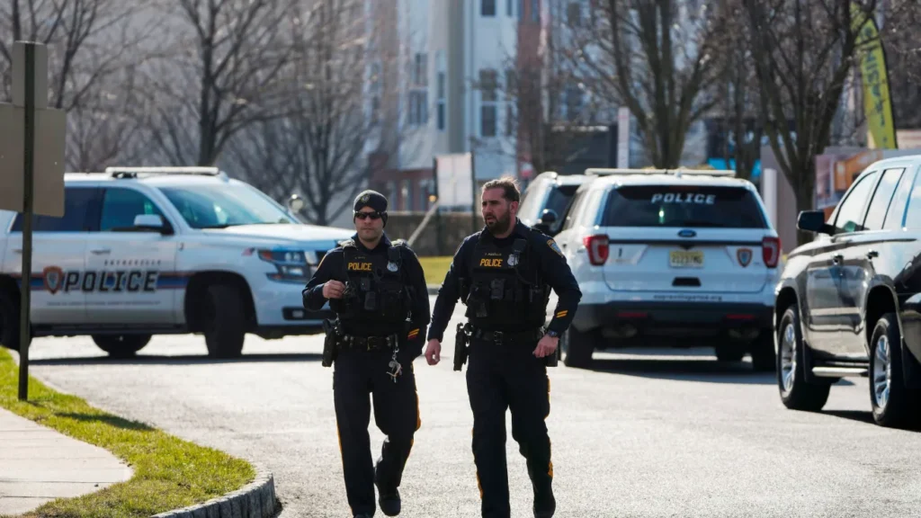 Asesinan anciana a puñaladas en hogar de NJ