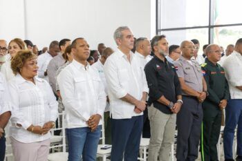 Abinader inaugura Centro de Retención de Vehículos en SDO