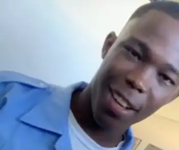 Oficial de la Fuerza Aérea mata dos personas en Guerra