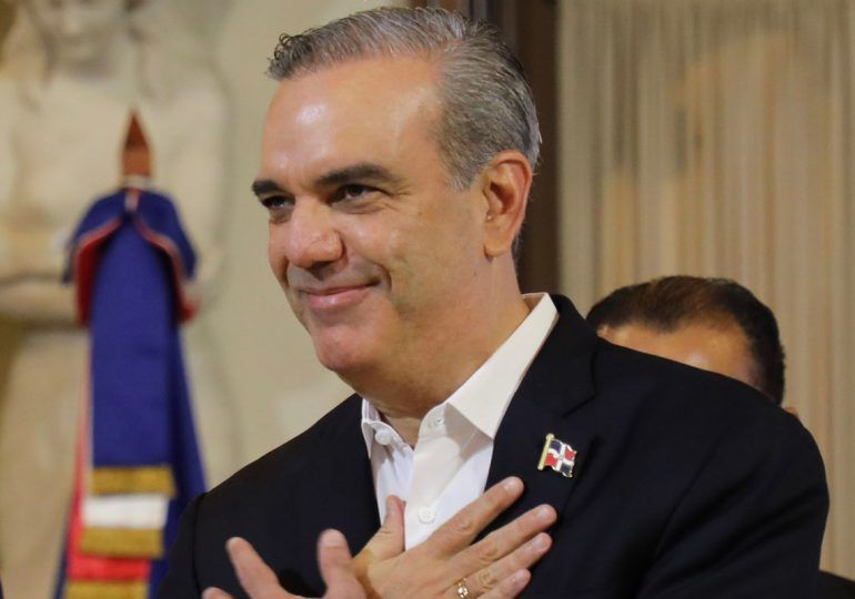 Abinader es el presidente mejor valorado de América junto a Bukele y Sheinbaum