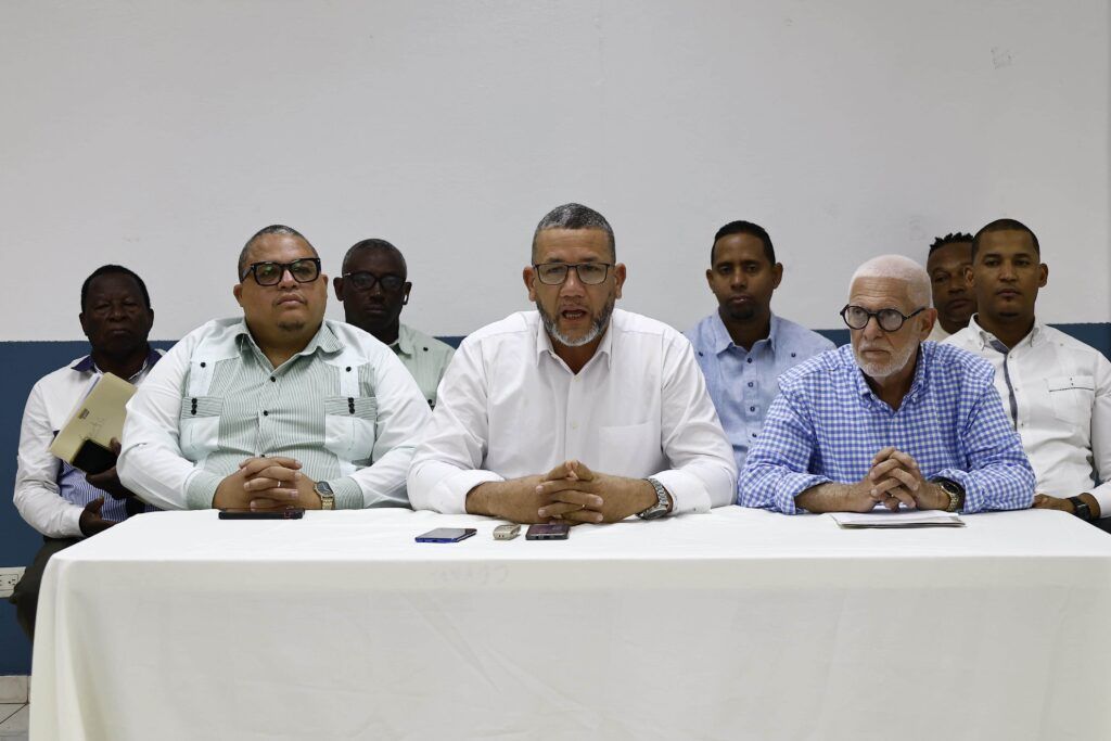 Advierten paro general en Villa Altagracia