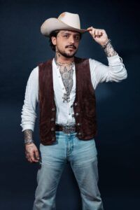 Christian Nodal regresa a RD