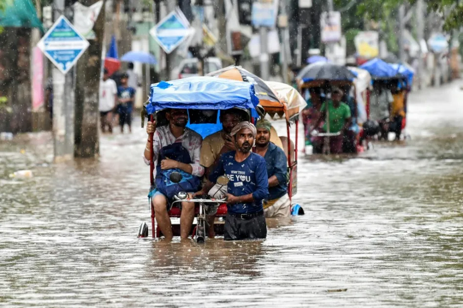 Al menos 34 muertos por lluvias torrenciales e inundaciones en el noreste de India y Bangladesh