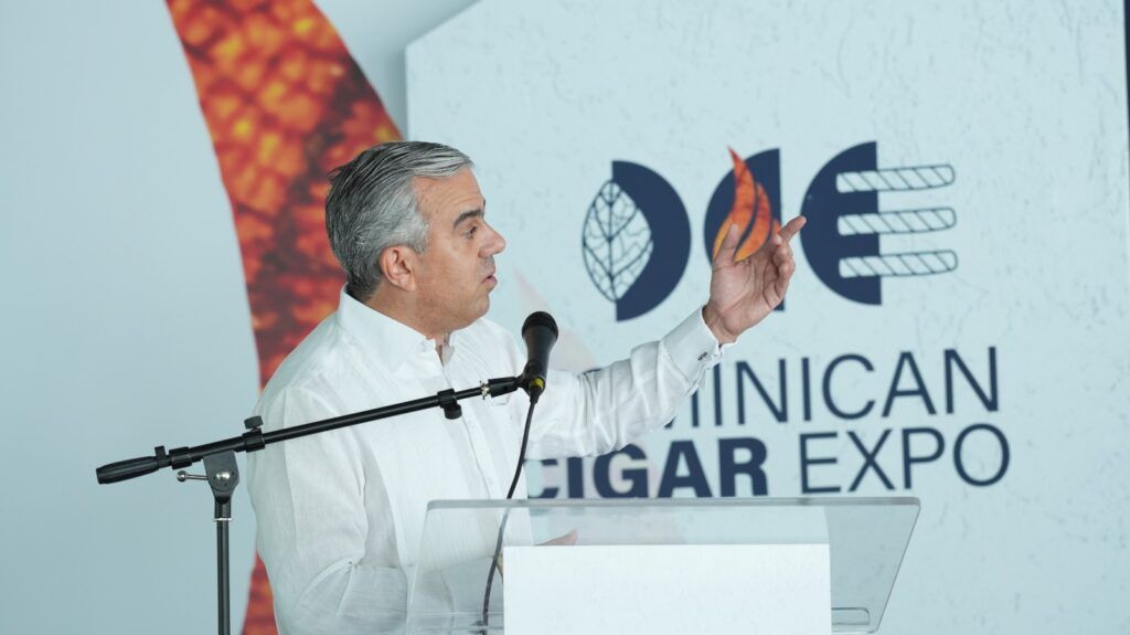 RD produce más de 8,000 millones de cigarros de tabacos anualmente